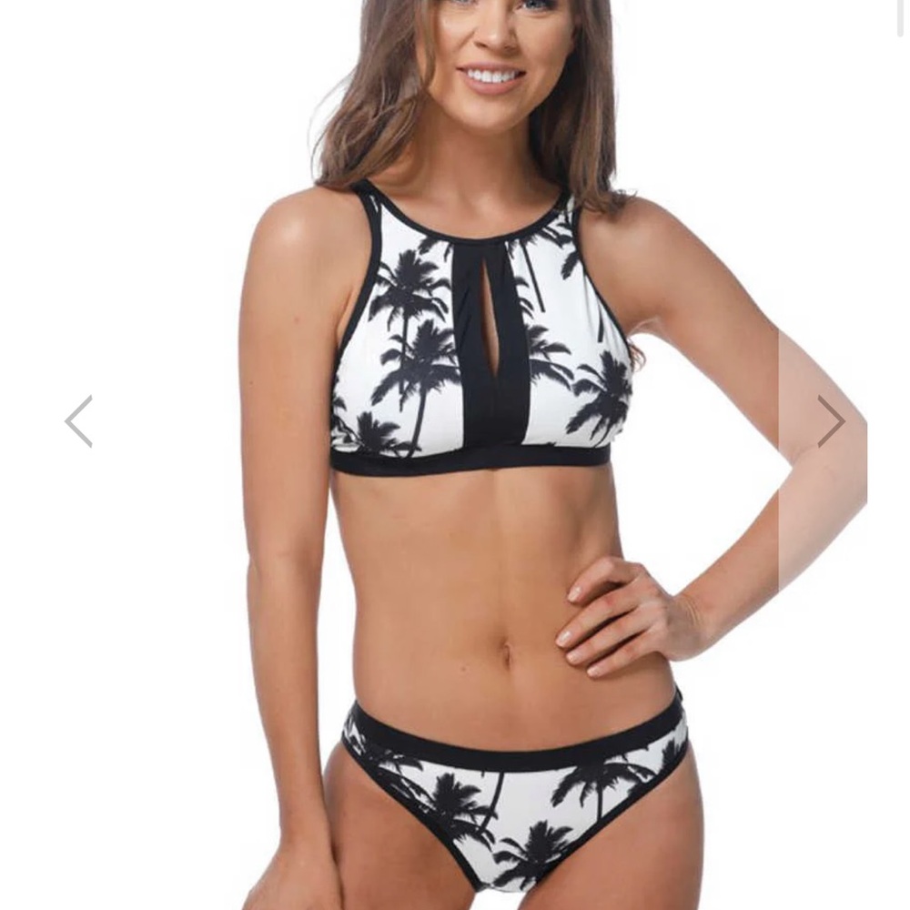Beach Joy Palm Tree High Neck Bikini Set – Black/White, Size L